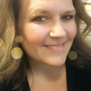 Meet your Posher, Renee